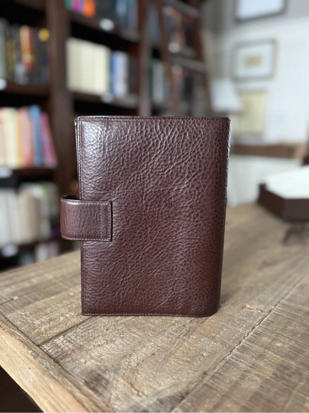 Gillio Medium Mia Cara Epoca leather Planner in Dark Brown (RARE 2016)